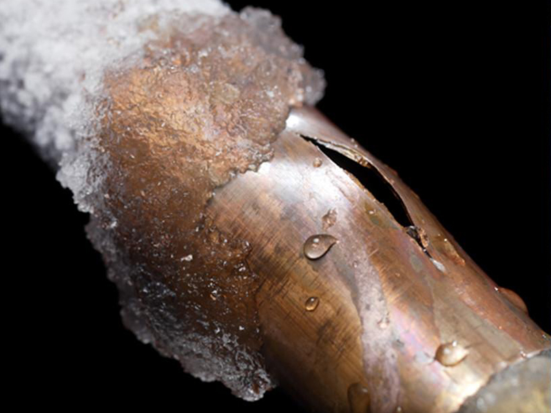 水管凍裂了如何修補(bǔ)，水管凍住了怎么辦，預(yù)防水管凍住有效的方法